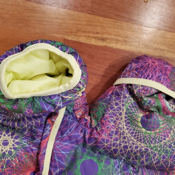 6 Months Old Columbia Snow Suit - Picture 3 of 5